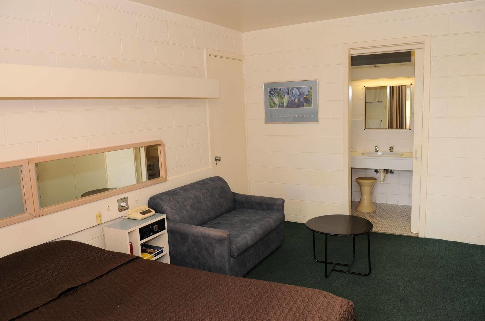 Tyabb Peninsula Motor Inn المظهر الخارجي الصورة